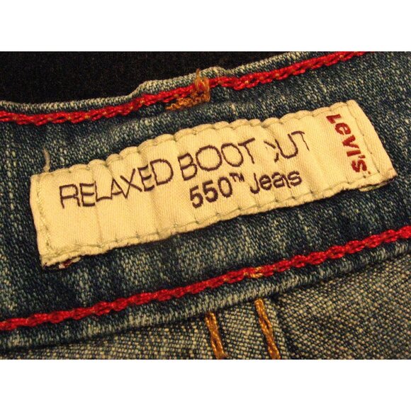 LEVIS 550 Womens CUTOFF JEAN SHORTS Blue 8 Stretch - Picture 5 of 9